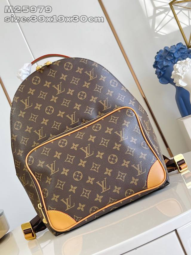 Factory Price: p Premium Original Order M25979. This Discovery Cargo backpack f