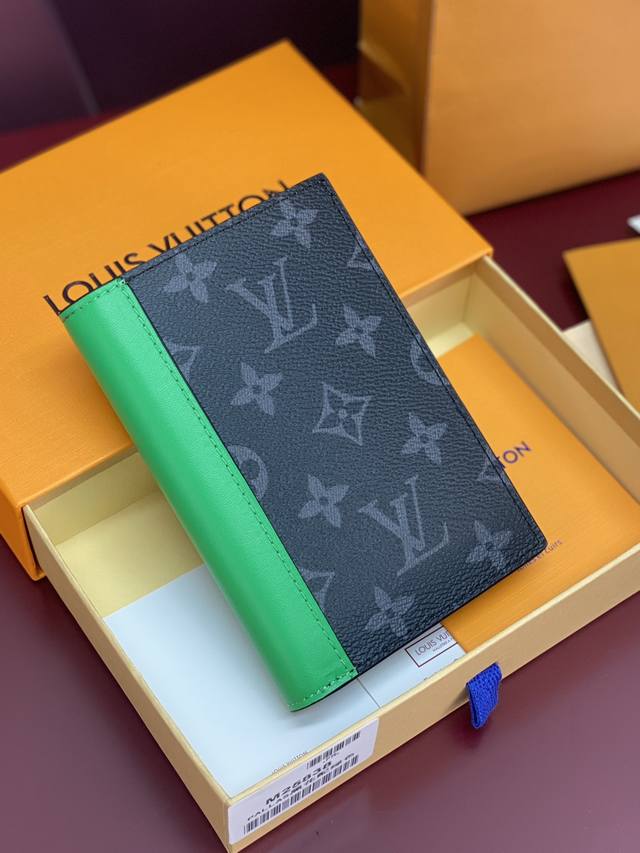 Factory Price: M25838 Green! This passport holder features Monogram Eclipse coa