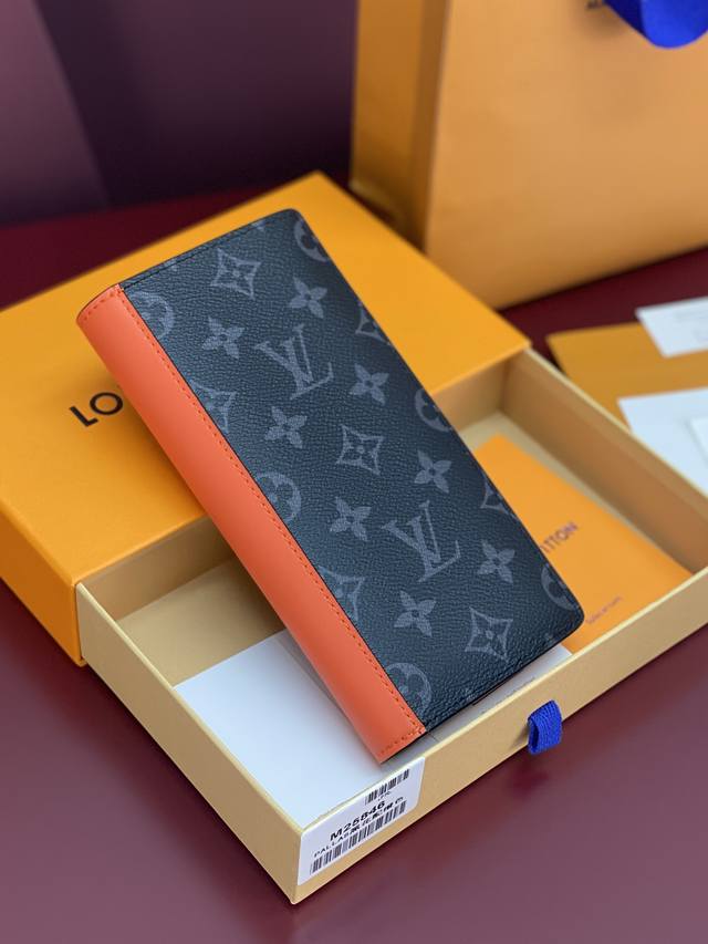 Factory Price p M25846 Orange! Brazza Wallet. This Brazza Wallet features the r
