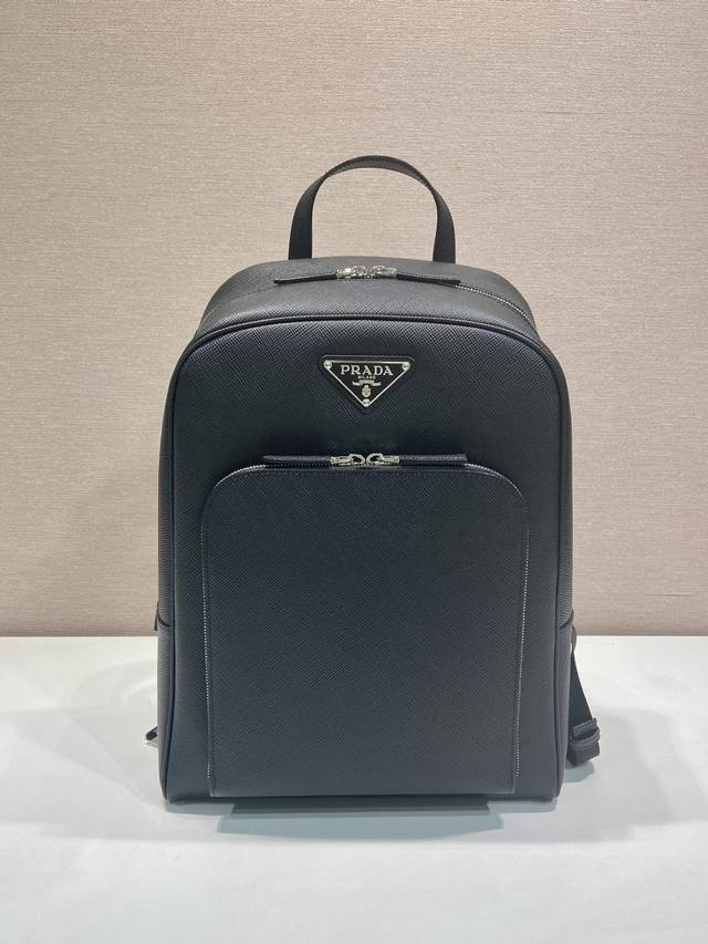 New backpack 2Vz102 new original goods Made of imported saffiano leather, metal