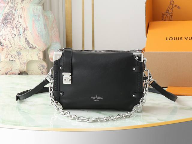Factory Price (p) Top-Quality Original, In-House Photo (M11350) Black. This med