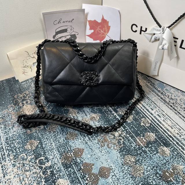 Color: Black muzzle Chanel new model: As1160 Autumn and Winter Large Diamond To