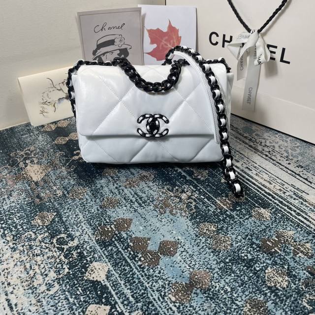 Color: White Buckle Chanel New Model: As1160 Autumn/Winter Large Diamond Tofu B