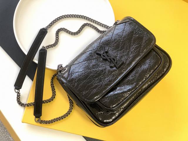 Super fine product 533037 black silver chain cowhide with a full set of the late