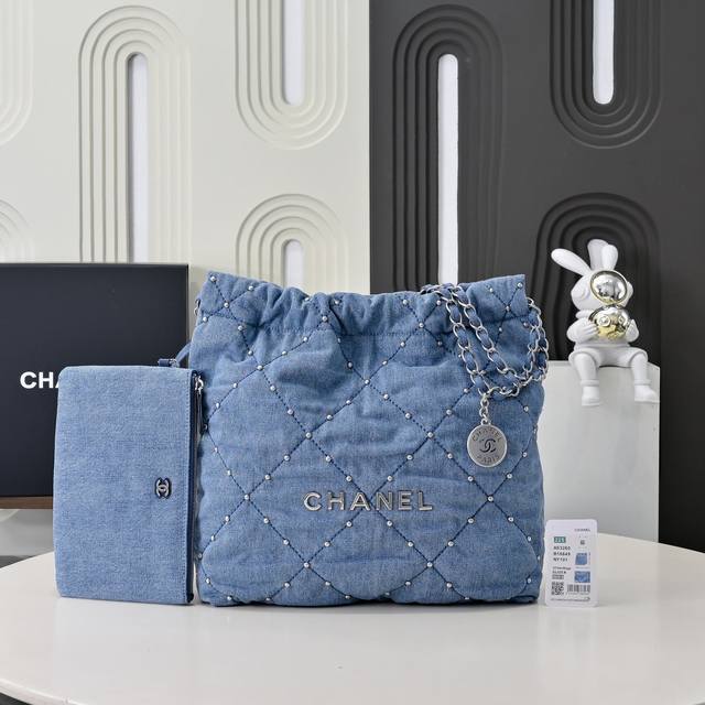 Small Large Chane1 24A denim! The denim beaded 22Bag is still in the same color