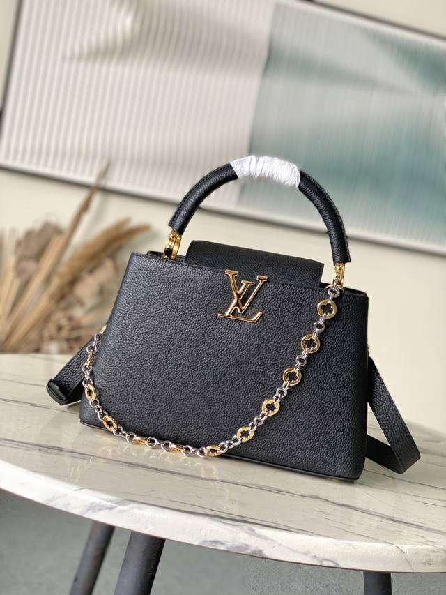 Premium Genuine Leather M12936 Black Medium This medium Capucines handbag is fr