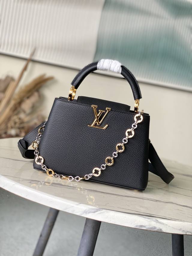 Premium Genuine Leather M12936 Small Black. This Capucines Bb handbag is crafte