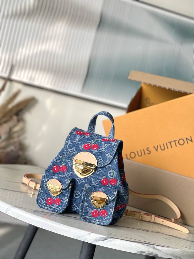 Top-quality original M13679 This Venice backpack, from the Louis Vuitton x Taka
