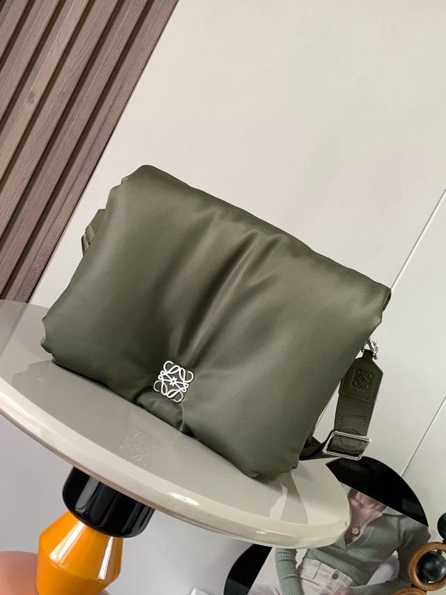 Large Nylon Puffer Goya Messenger Bag. Inspired by Goya's aesthetic and key deta
