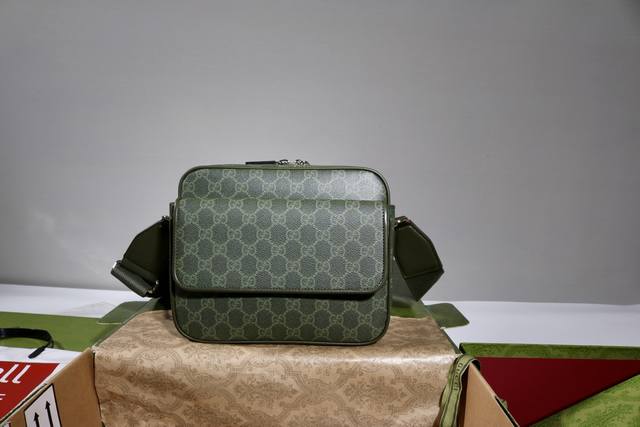 Price: Description: This crossbody bag stands out from the Boundless Overture c