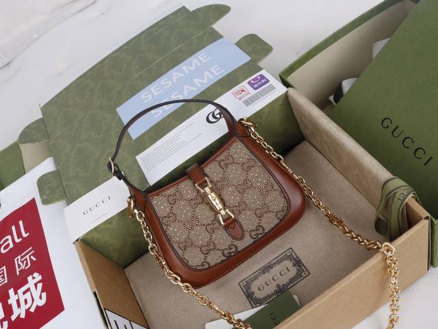 Imported Leather Introduction: The Jackie originated in 1961. A favorite of Ms.