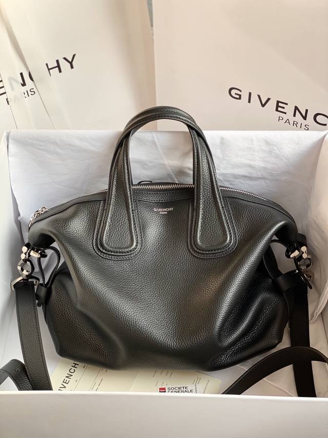 Top-quality French brand! Nightingale. Available in natural grained calfskin and