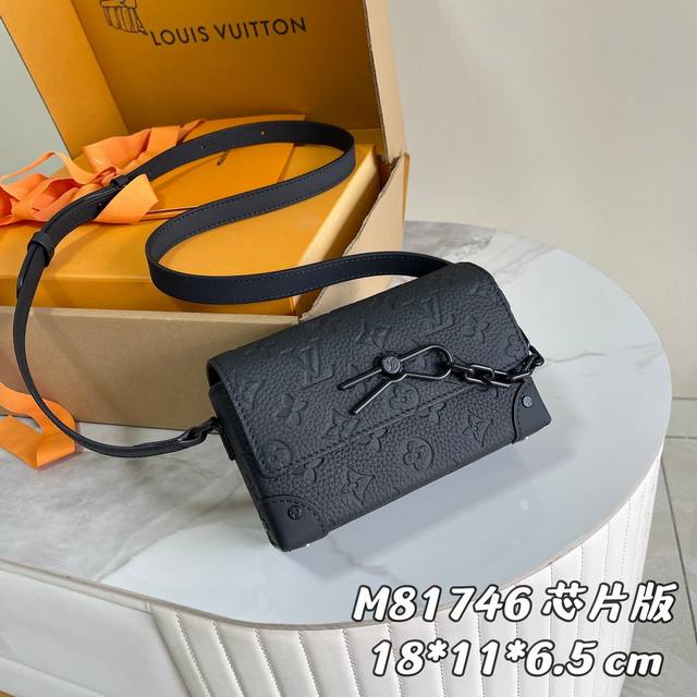163C01 Chip version (internal price p) Original enhanced version M81746 embossed