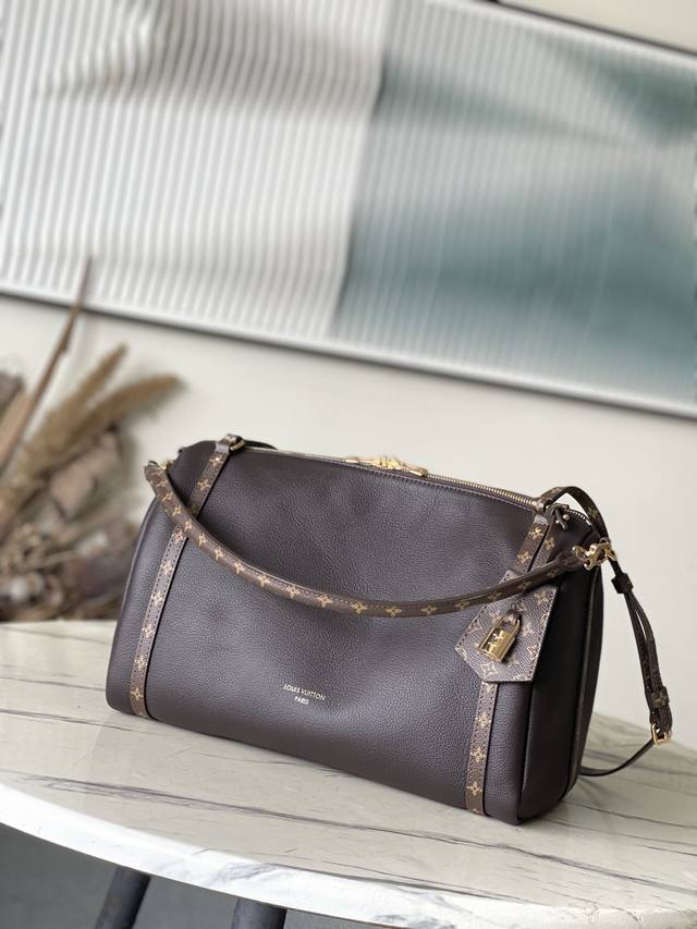 Factory Price p Overseas Premium Original M26397 This season's medium Express b