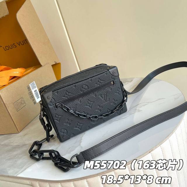 163C01 Chip Version Internal Price p Style Number: M55702 Original Enhanced Edit