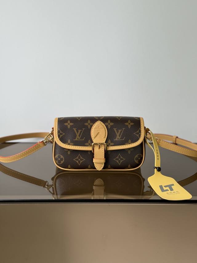 Premium Original Nano Diane Handbag Model: M83298 Presbyopia 163 Dynamic Chip E