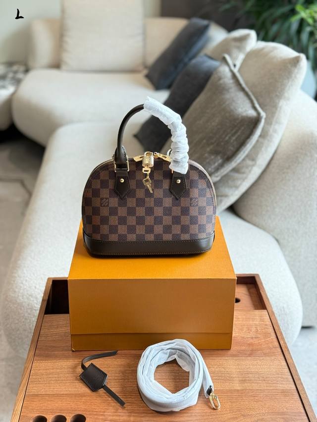 Lv Alma Bb Checkerboard Shell Bag. Original, high-quality. This Retiro handbag i