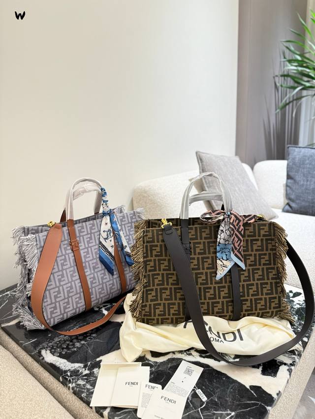 Coffee light blue Fendi cured my denim headache~ Fendi 25 summer latest denim se