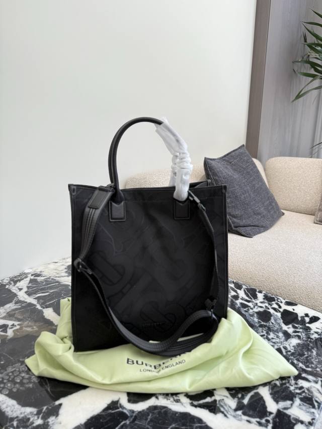 Burberry classic brand logo all-over print tote bag Burberry classic brand logo
