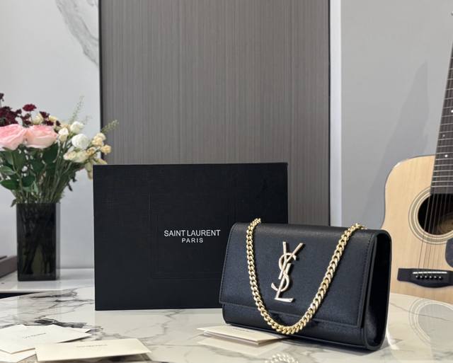 Upgraded version with box! Ysl Woc envelope bag Kate caviar is very textured! It