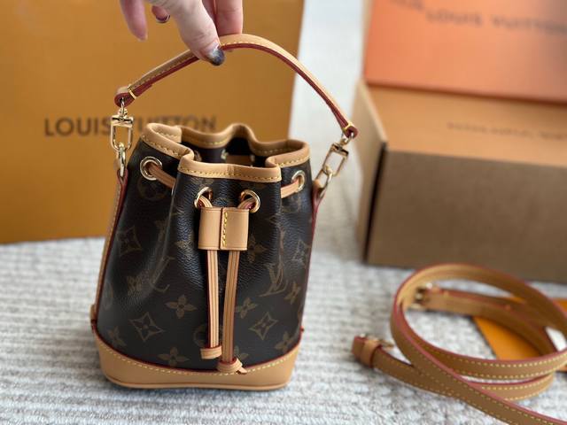 Limited Edition Packaging Top-tier, original, and affordable Lv Mini bucket bag