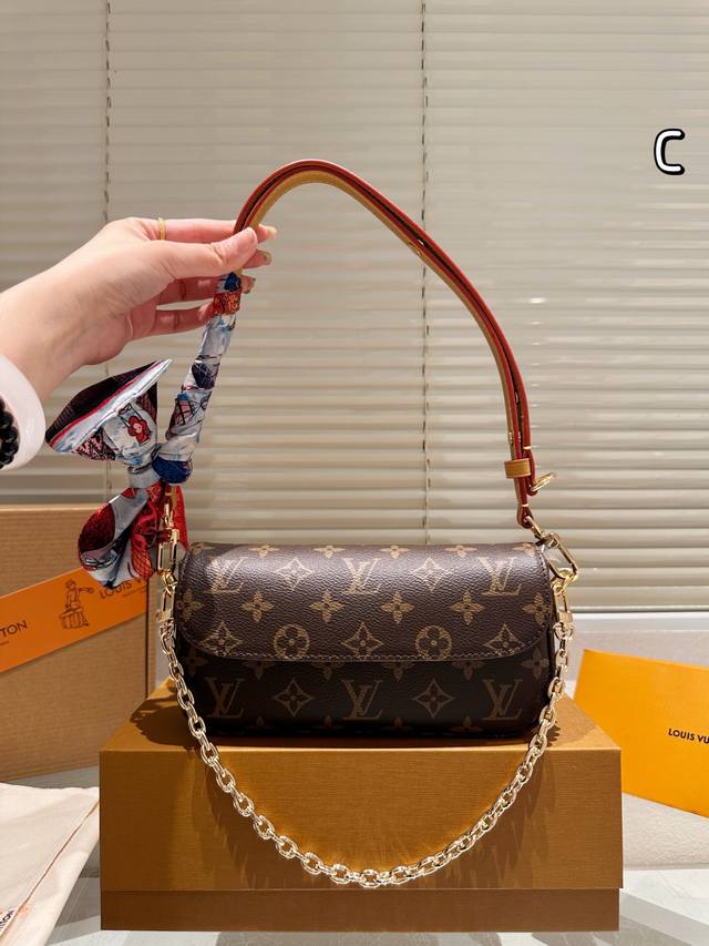 Variable Chip with Silk Scarf 2025 New Lv Louis Vuitton Wallet On Chain Ivy Und