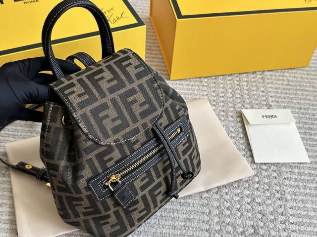 With box Replica cowhide Size: 21*23Cm Fendi cute and fashionable double shoulde