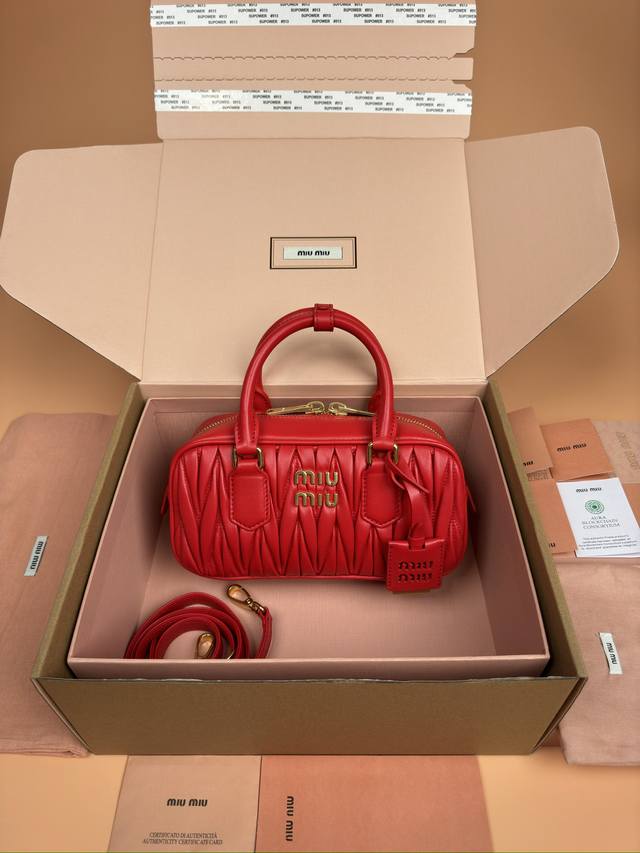 Original leather, with picture packaging Premium hardware original leather Arca