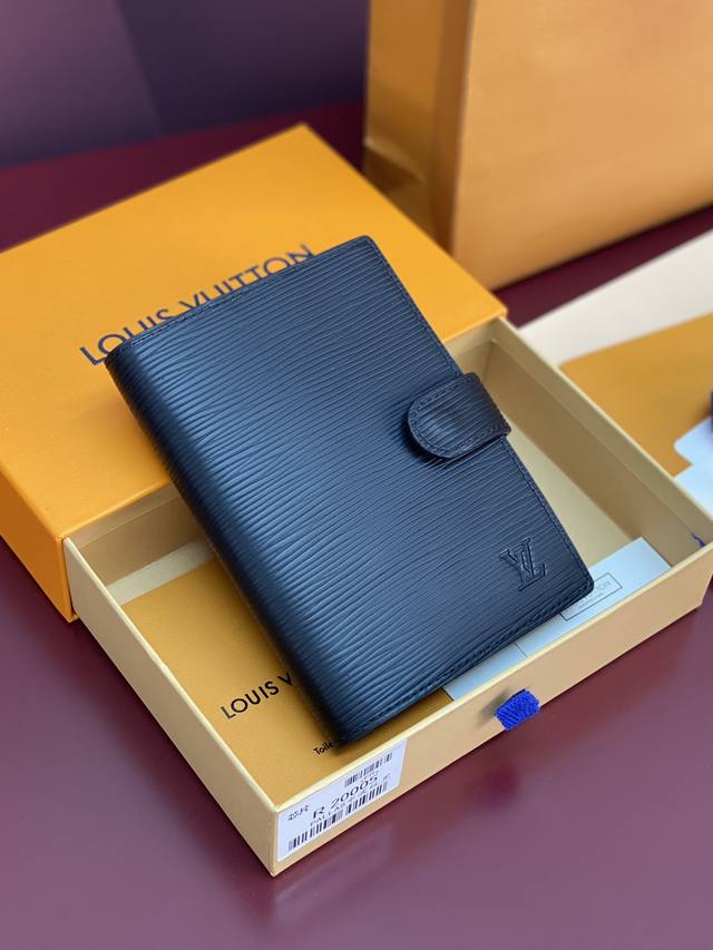 R20005 Water Ripple Black Chip Edition! Small loose-leaf notebook cover. Made fr