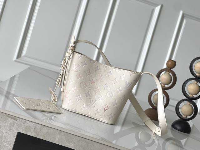 M25673 Top Original Single Dynamic 163 This All In Bb bag, from the Dream collec