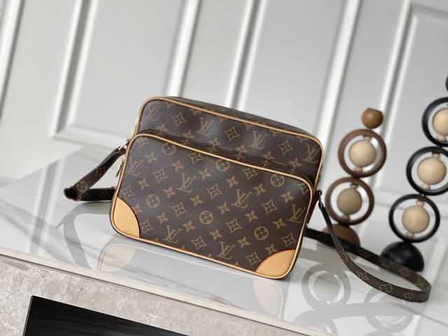 Top original replica exclusive real shot of the second-hand camera bag handbag M