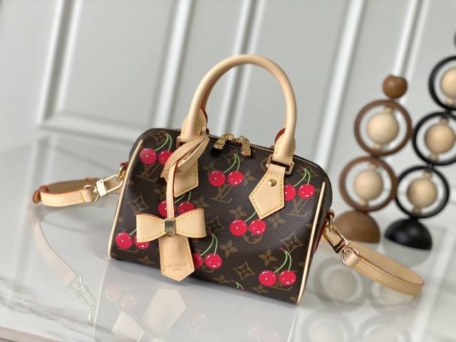 Exclusive photos of the variable-code chip version. This Cherry M13094 Speedy B