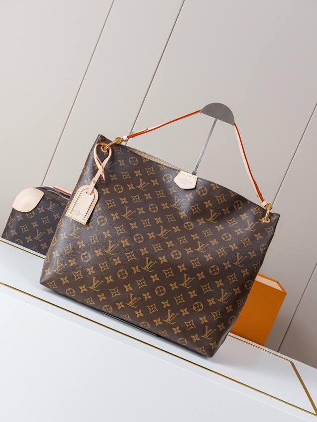 Dynamic 163C01 Chip M43704 Monogram Large Size Top Original Single Home Backgrou