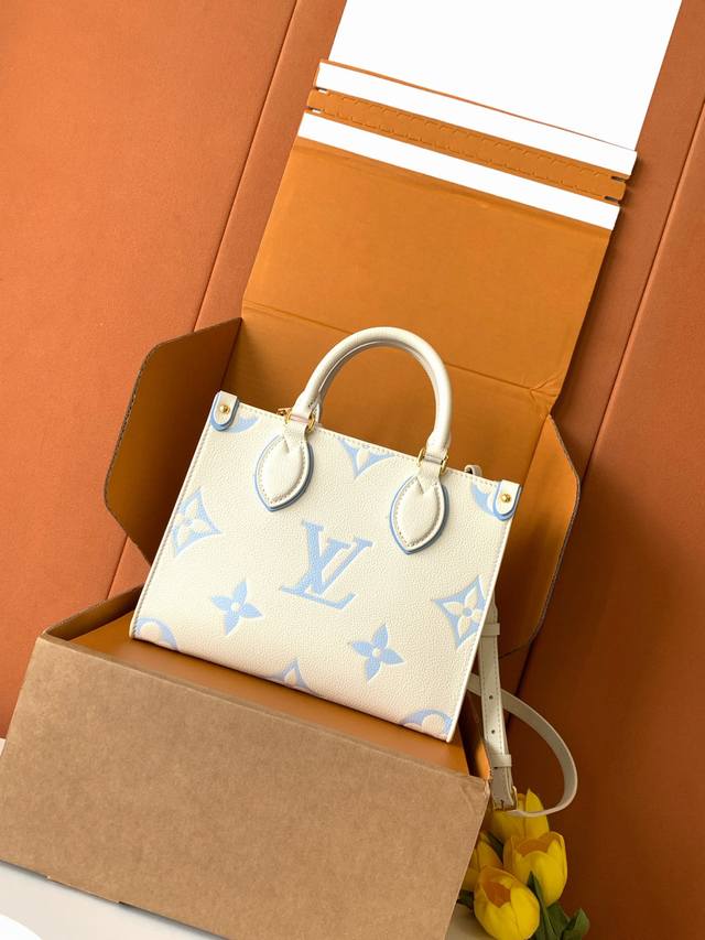 Superior Mb original leather Onthego small handbag Model: M46833 Ice White Blue