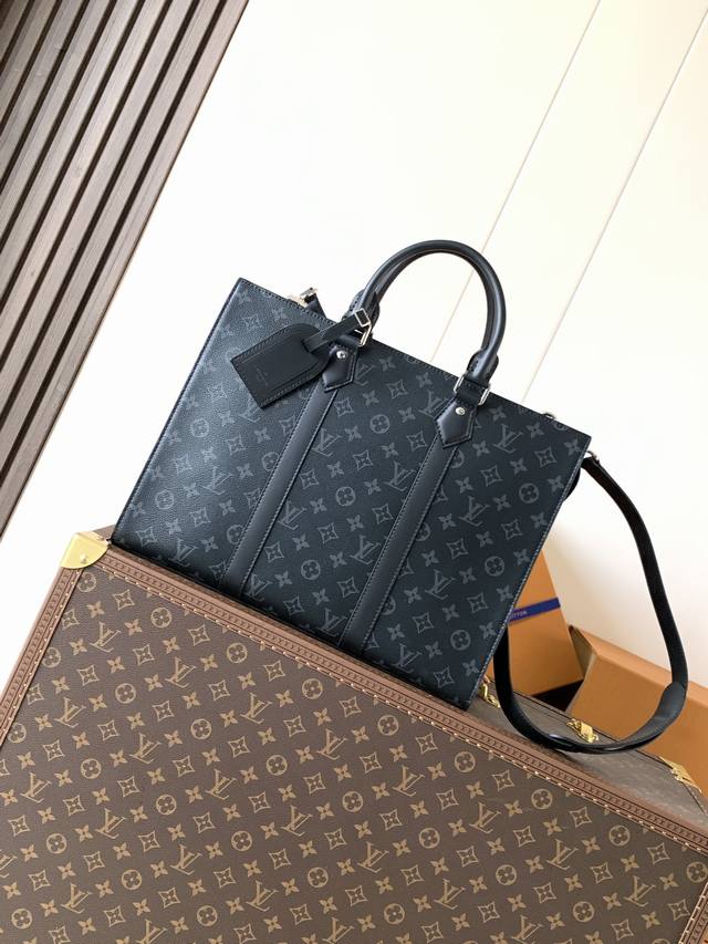 M11742 Black Floral Briefcase with Zipper. Premium Original Single. Variable Chi