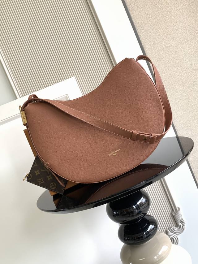 National Day Special Offer, No PackagingPremium Dynamic ChipLouis Vuitton intro