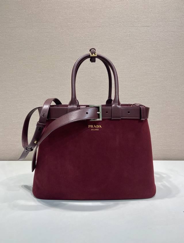 New Women's Bag 1Ba416 Large Suede This handbag is crafted from imported suede