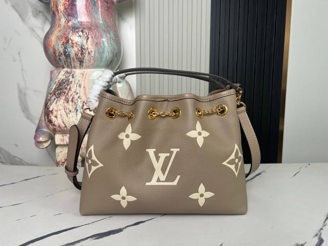 Factory Price (p) Top-Quality Original Product, Actual Photo. M46492 Gray Silk-