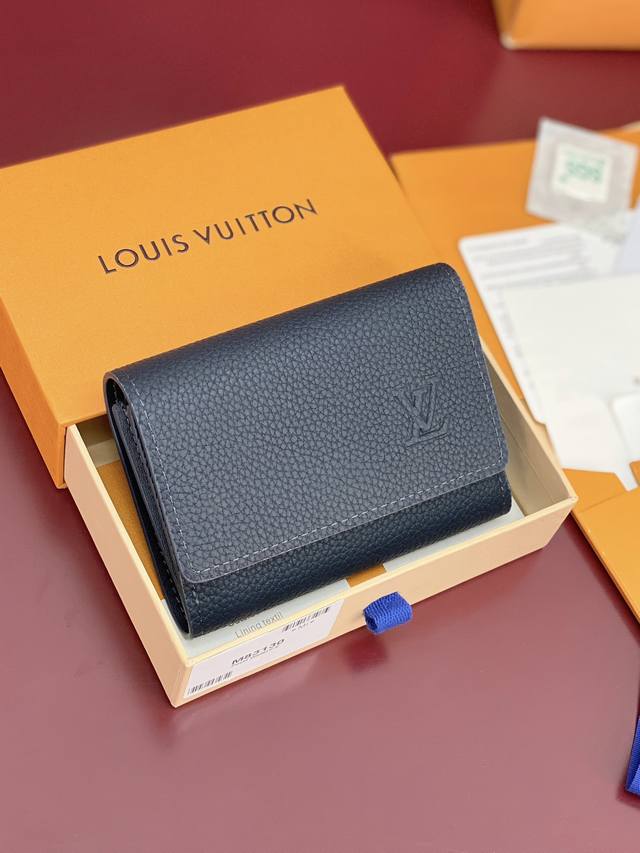 Factory Price: M26250 Royal Blue! Embossed Logo! Victor Wallet. This compact Vi