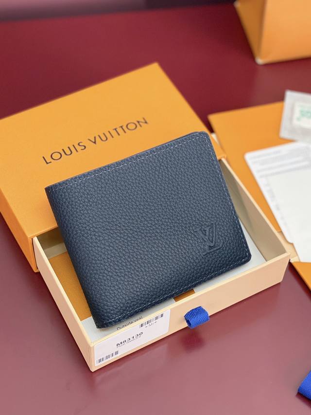Factory Price: M83128 Royal Blue! Embossed logo! Multiple Short Wallet! Crafted