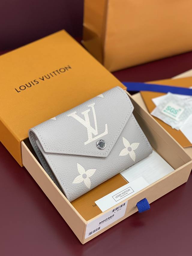 Factory price p M80968 Grey mist silk screen! Chip version! Victorine wallet, th
