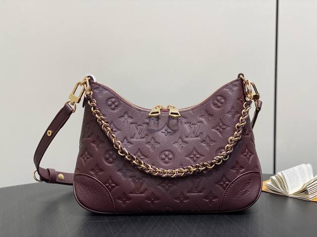 Original boutique M12930 fuchsia M25827 full leather chain bag croissant Boulogn