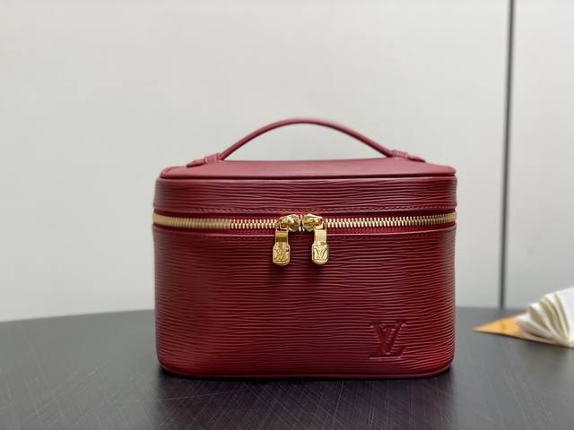 Original boutique M15191 Burgundy Water Ripple Cosmetic Bag, a new season's Nice