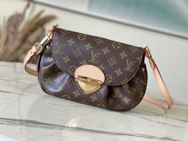 Top-grade original single M13617 This Sunset handbag is crafted from classic Mon