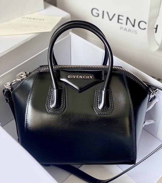 Top-quality original single-piece p Small, Medium 1040, Large 1110 Givench*Y Fr
