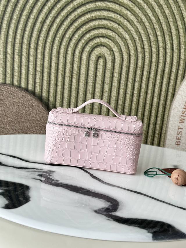 L19 crocodile pattern, pink second-generation buckle first-layer cowhide embosse
