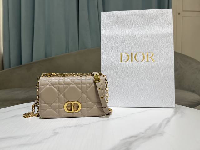 Top-of-the-line Original Small [Large Cane Check] Apricot . This Soft Dior Car