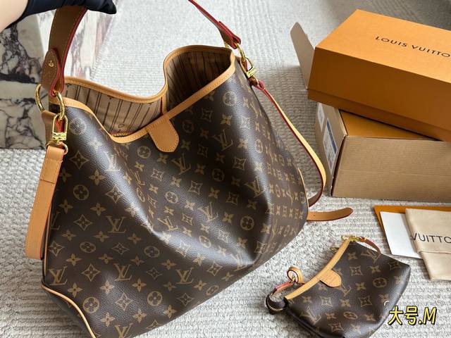 Large size with coin purse, launched simultaneously on the L official website,