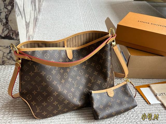Small with coin purse, launched simultaneously on the L official website, printe