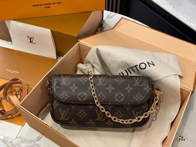 comes with a folding box and an airplane box. This cowhide Lv23 early spring ma